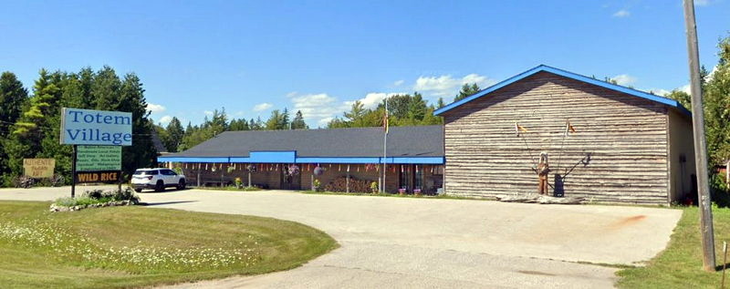 The Historic Totem Village (Chippewa Totem Village) - From Web Listing (newer photo)